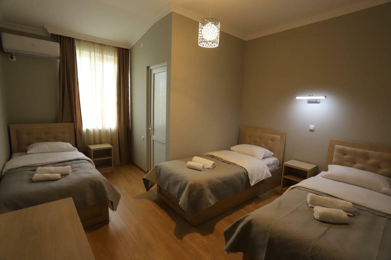 Hotel Hollywood Kutaisi Exterior photo